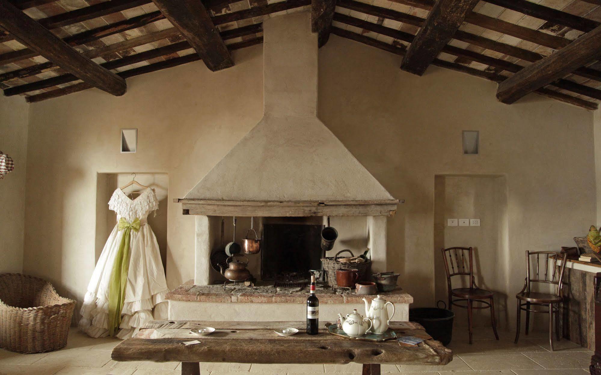 Follonico 4-Suite B&B Torrita di Siena Esterno foto